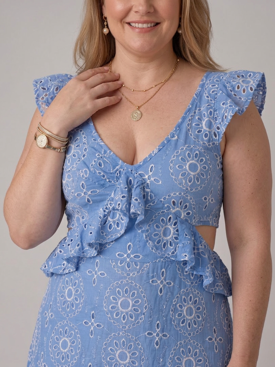 Lindsay | Lace V-Neck Maxi Dress