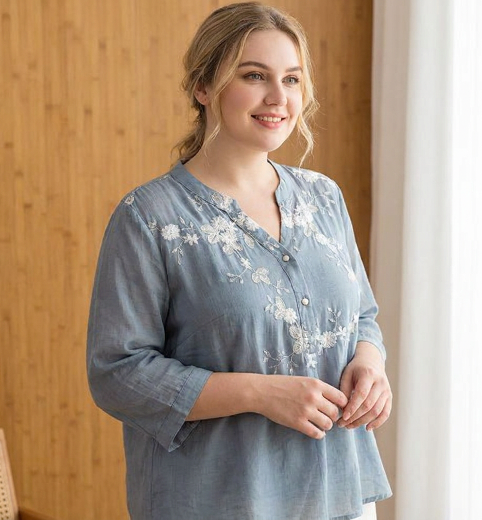 Phyllis | Denim Floral Mock Neck Shirt