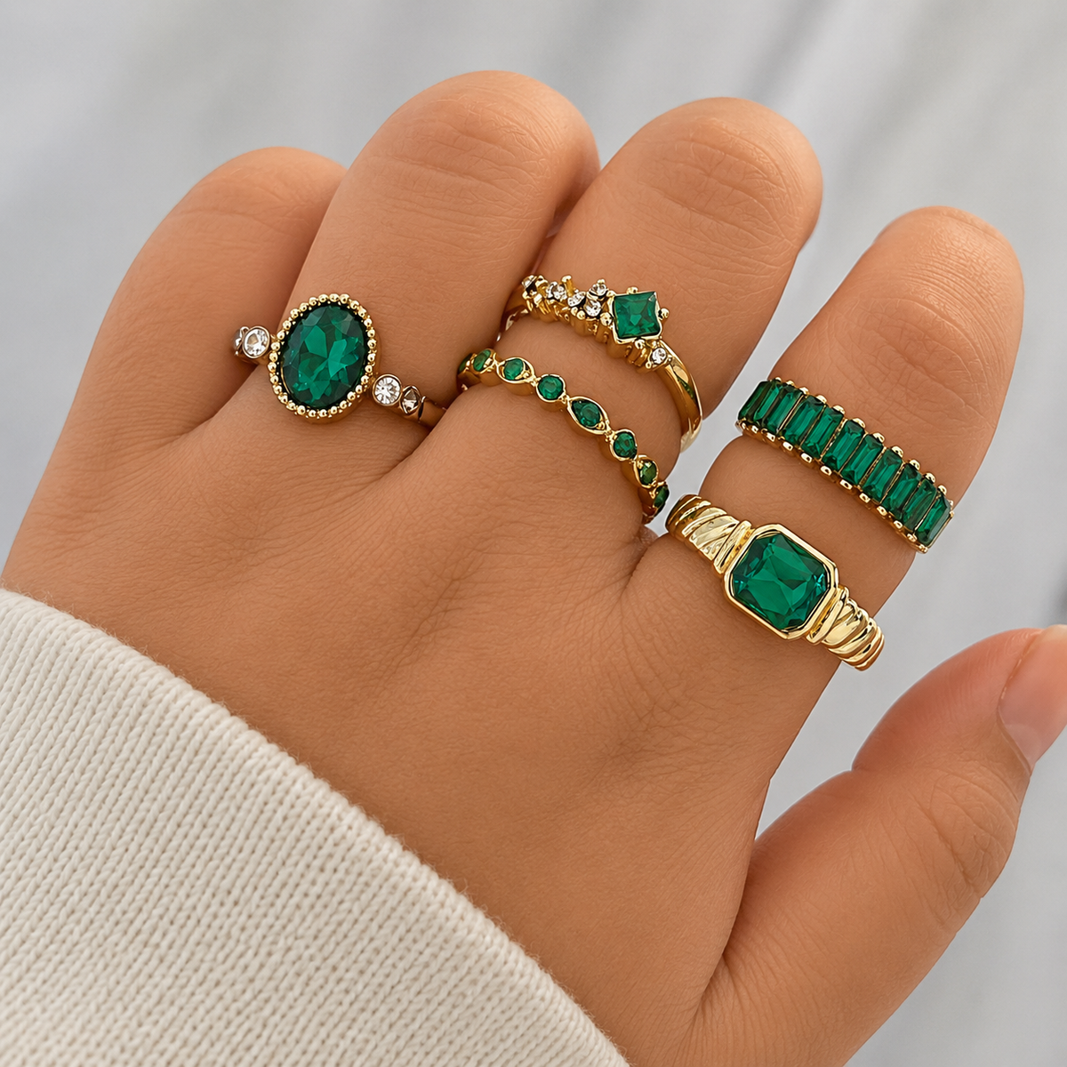 Mila | Stacking Ring Set for Women