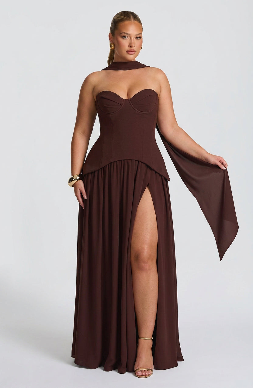 Caitlin Strapless Maxi Dress – view 3