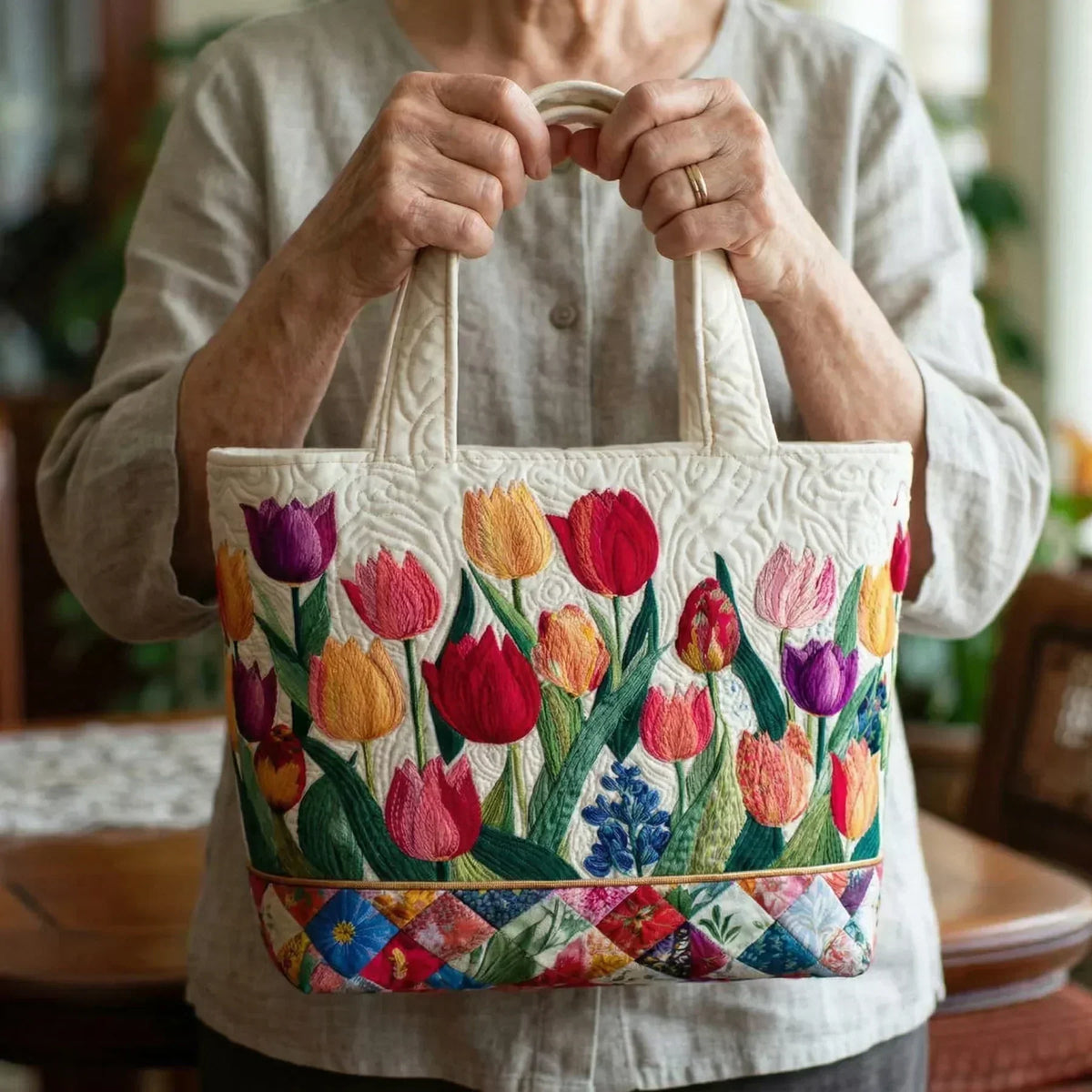 Susan | Tulip Garden Quilted Tote Bag