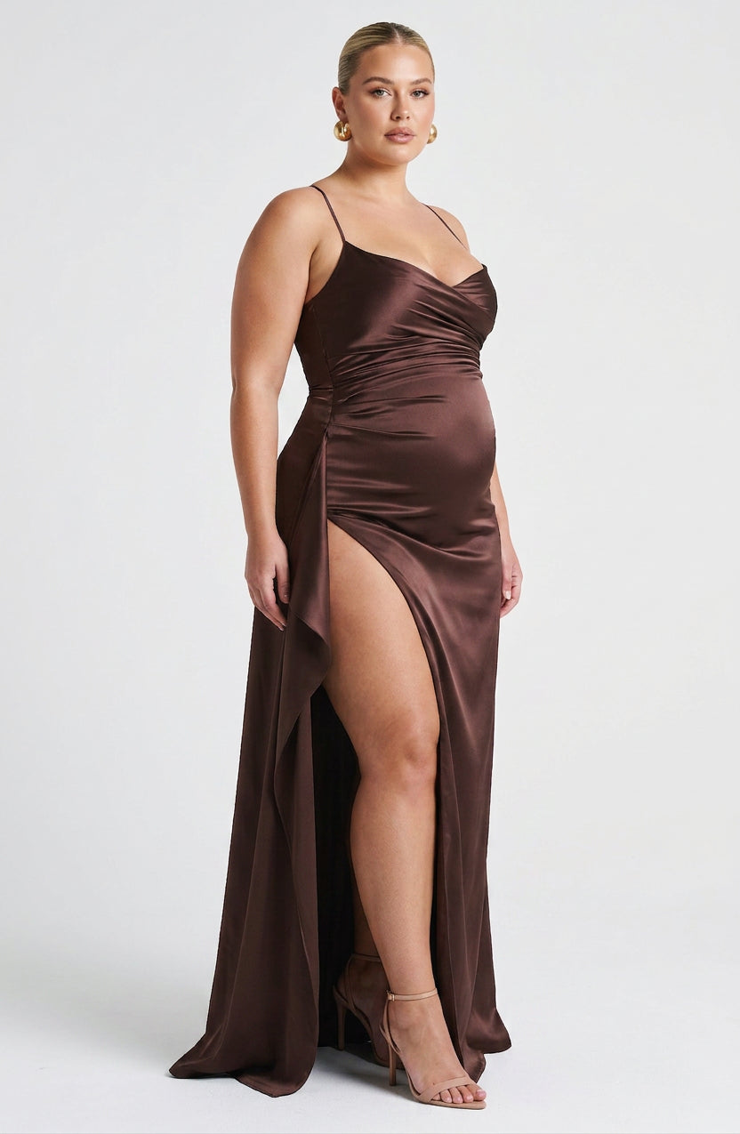 Skylar | Satin Sweetheart Maxi Dress