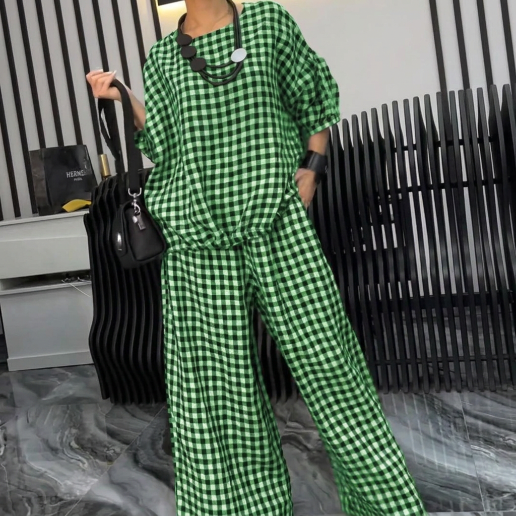 Kayla Checked 3/4 Sleeve Two-Piece Set