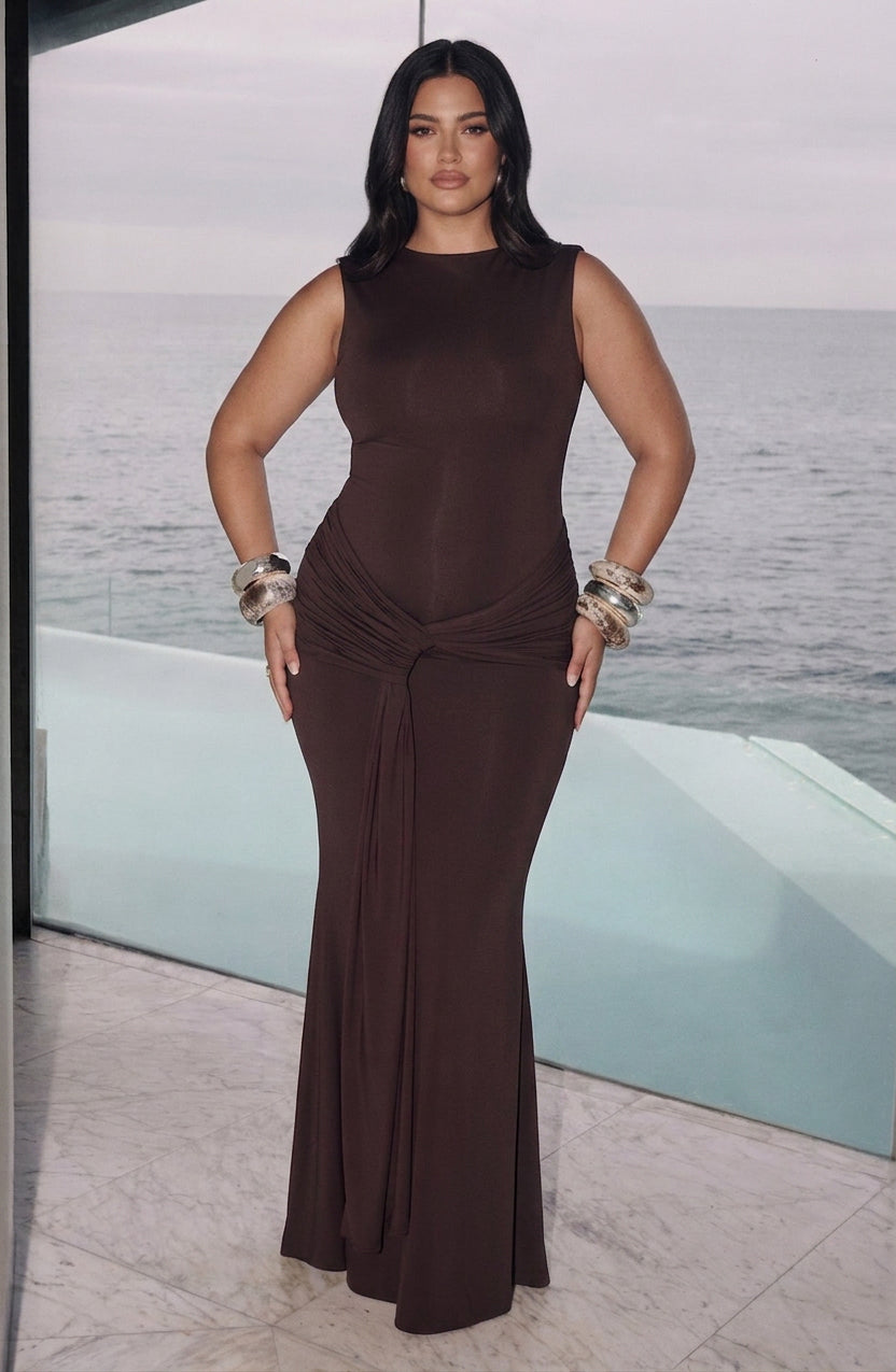 Joyce | Round Neck Maxi Dress