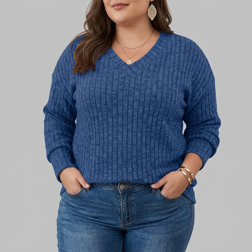 Nova Crochet V-Neck Top – view 3